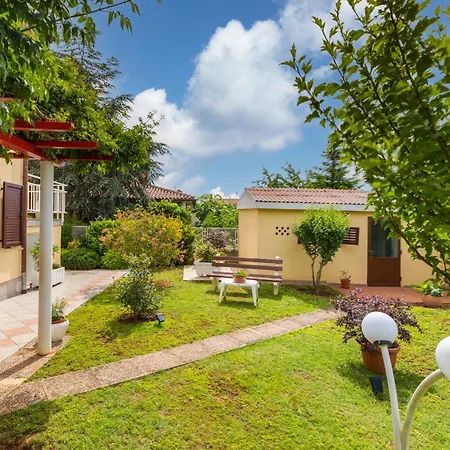 Aristela Apartman Póla