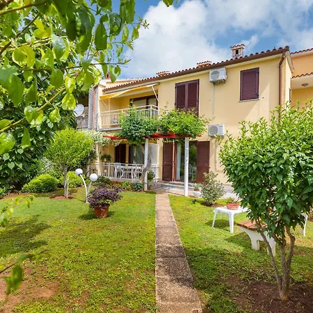 Aristela Apartman Póla