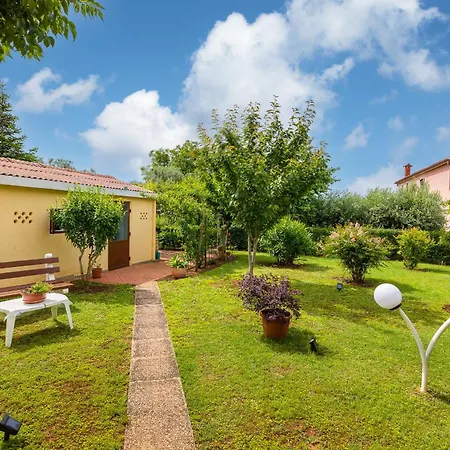 Aristela Apartman Póla