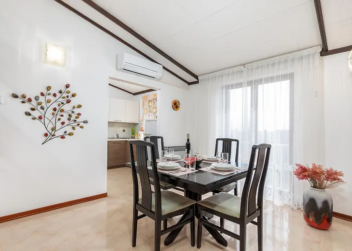 Apartment Aristela Pula